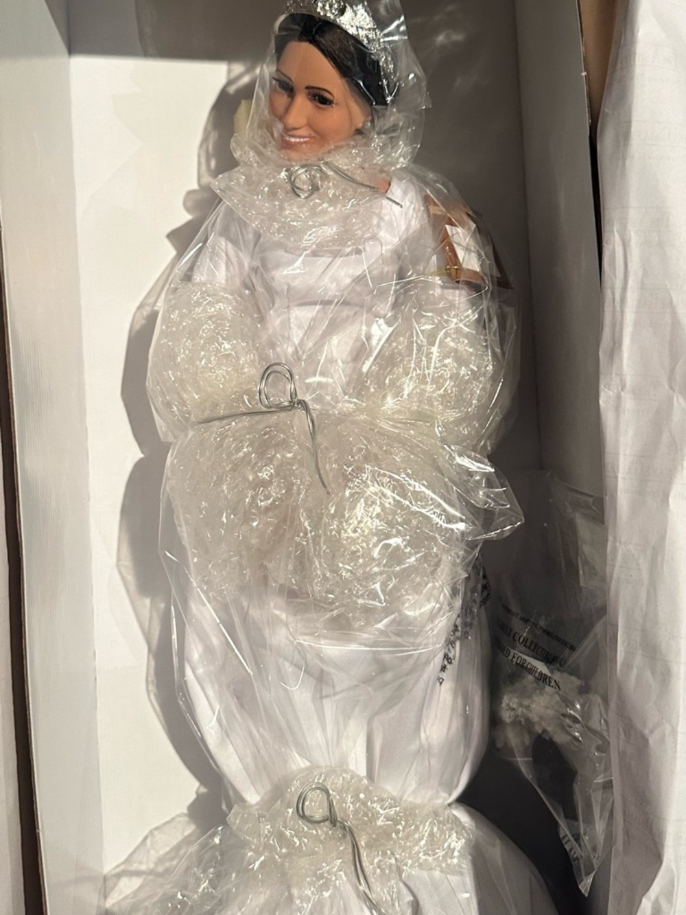 Ashton-Drake Princess Collection. - Picture 2 of 6